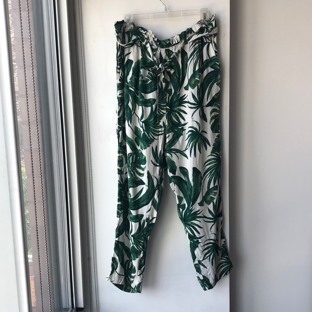 H&M Tropical Palm Leaf Print Waist Tie Viscose Pants!